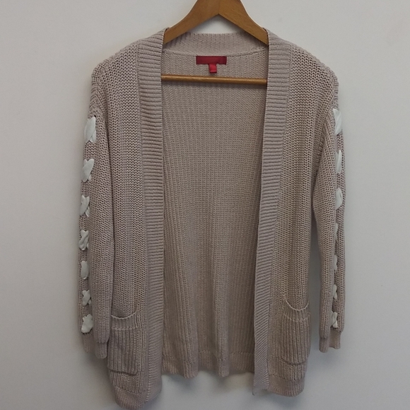 Jennifer Lopez Blush Pink Sweater - Picture 12 of 12